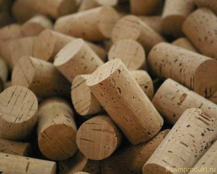 Вина «Раевское» мы закупориваем португальскими пробками фирм Cork Supply и Amorim.